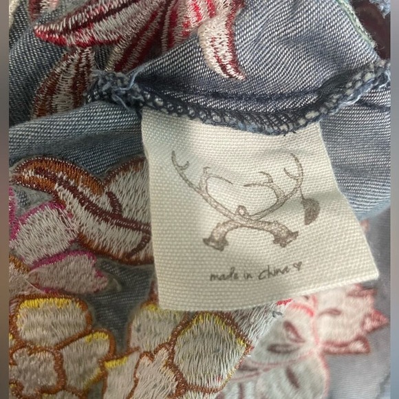 Spell Flower‎ Child Denim Embroidered Button Down Top Shirt- Sm - Picture 8 of 14